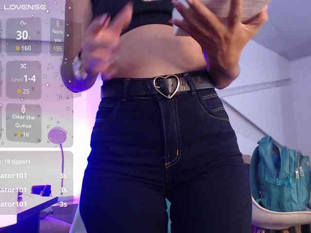 Arianna-Fox Live Webcam on BongaCams