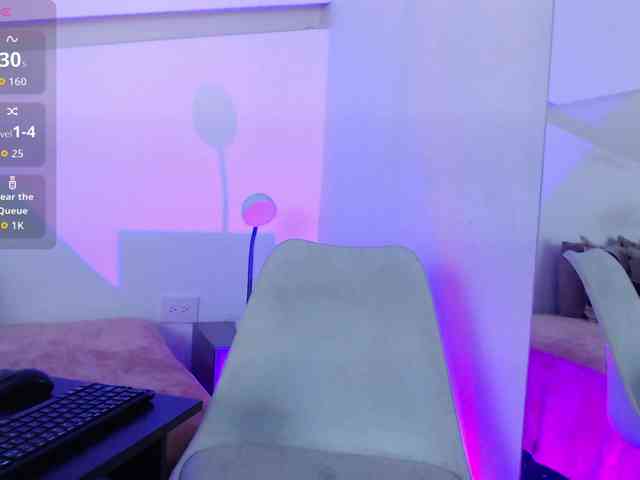 Arianna-Fox webcam