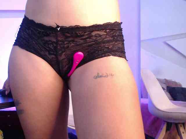 Arianna-Fox webcam