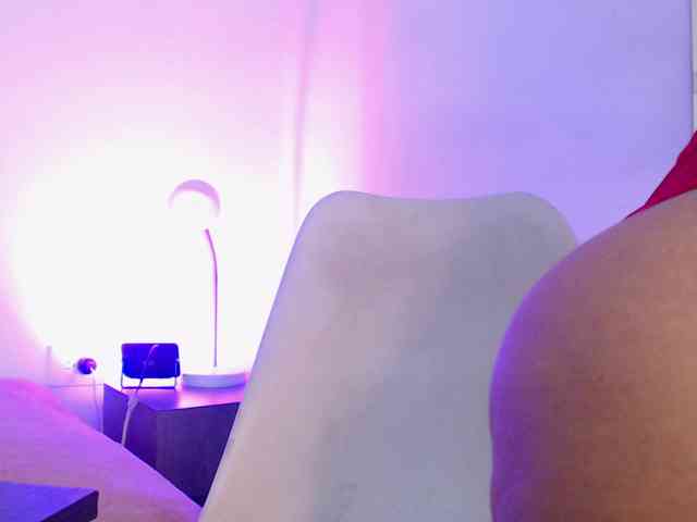 Arianna-Fox webcam
