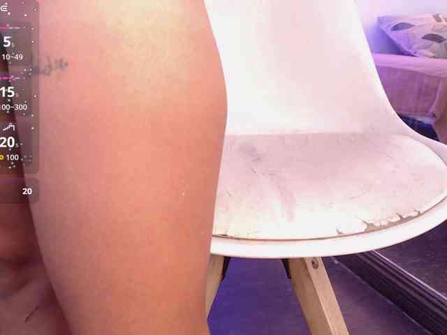 Arianna-Fox webcam
