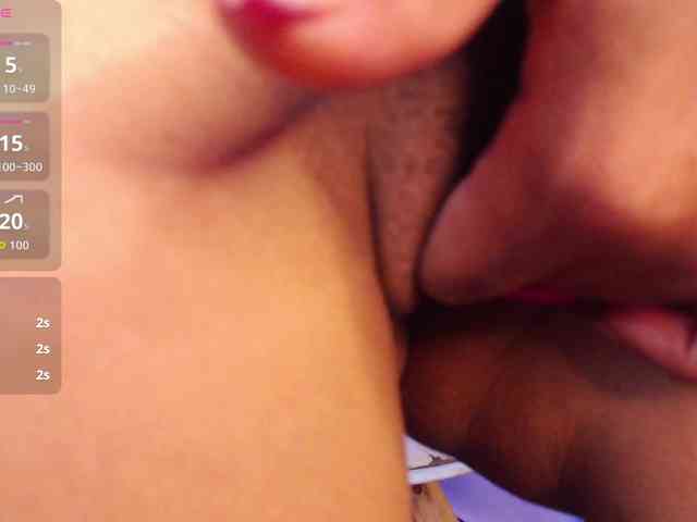 Arianna-Fox webcam