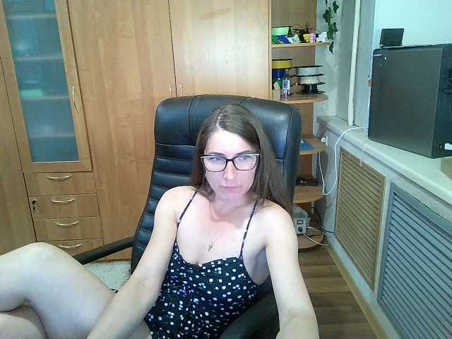 Lina-80 live cam on BongaCams
