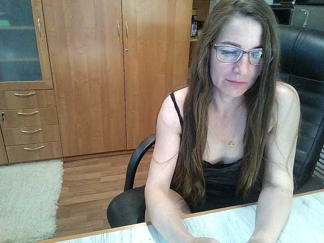 Lina-80 live cam on BongaCams