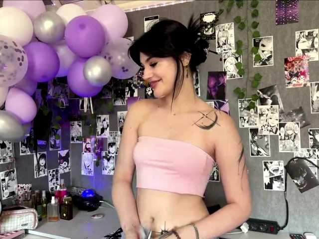 TressaKeliipio webcam