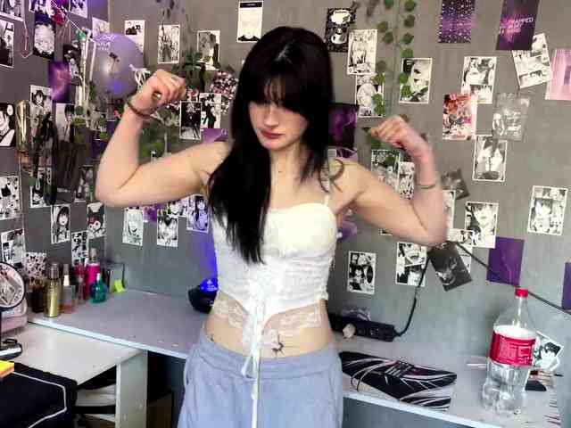 Modella: TressaKeliipio