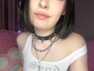 virusDoll