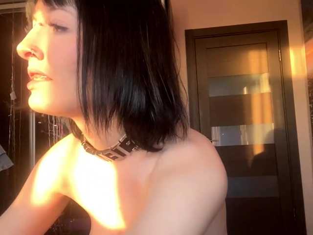 virusDoll