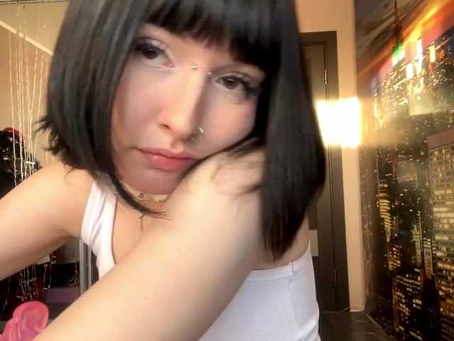 virusDoll