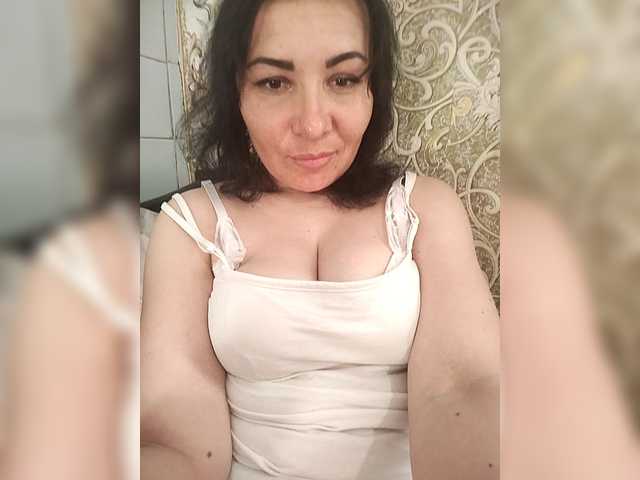 Melaniya2410 preview