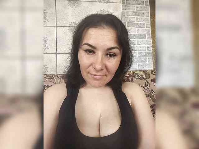 Melaniya2410 webcam