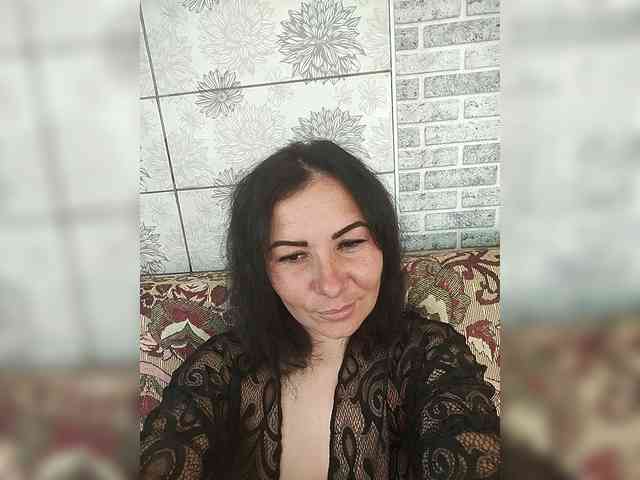 Melaniya2410 webcam
