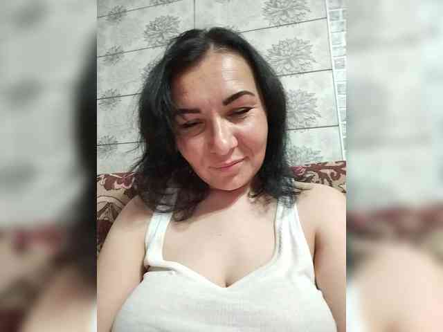 Melaniya2410 webcam