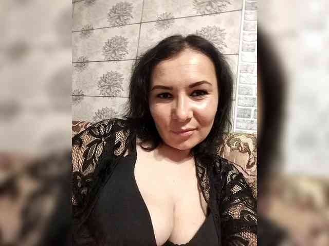 Melaniya2410 webcam