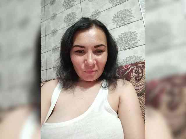 Melaniya2410 webcam