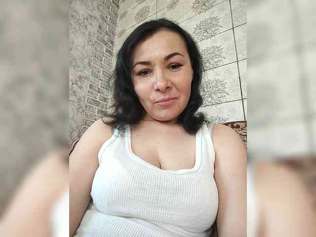 Melaniya2410 webcam