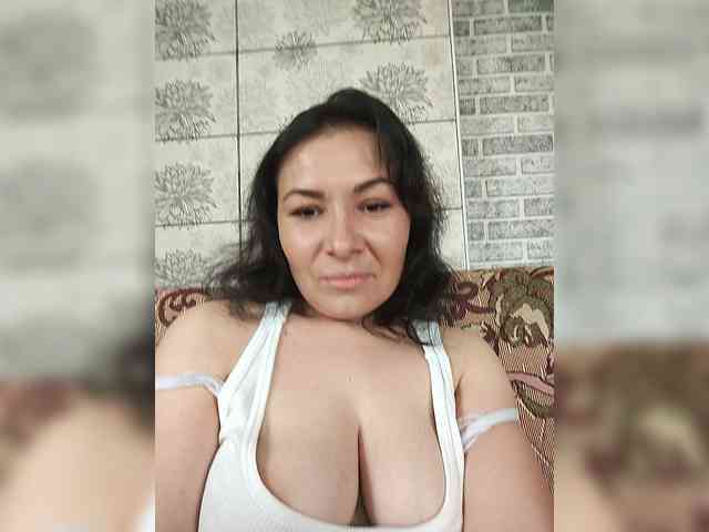 Melaniya2410 webcam