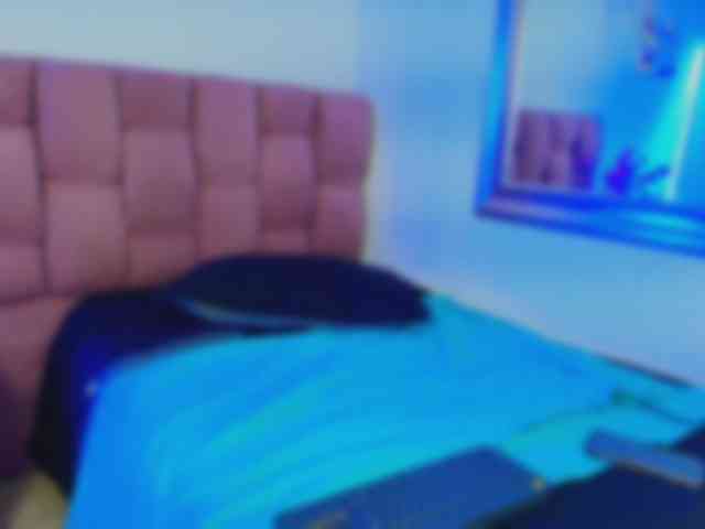 LiamRochi webcam
