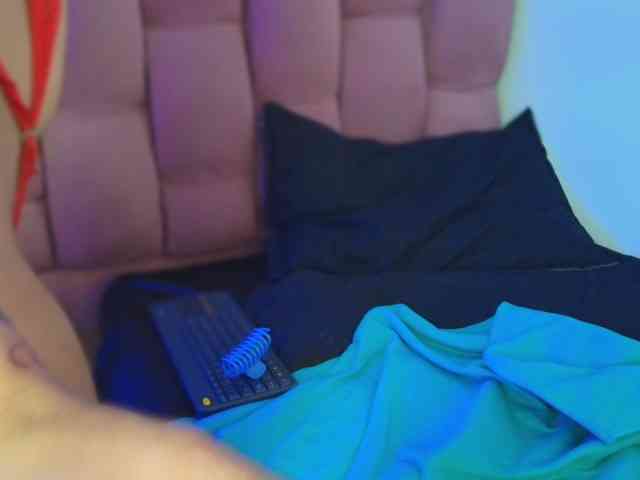 LiamRochi webcam