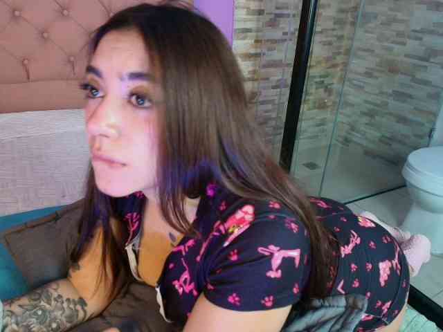 LiamRochi webcam