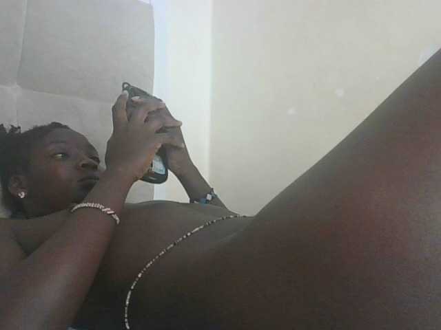 Ebonymaya25