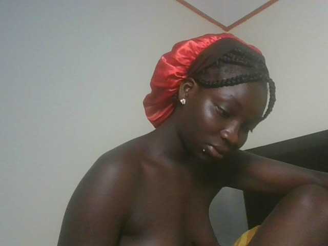 Ebonymaya25