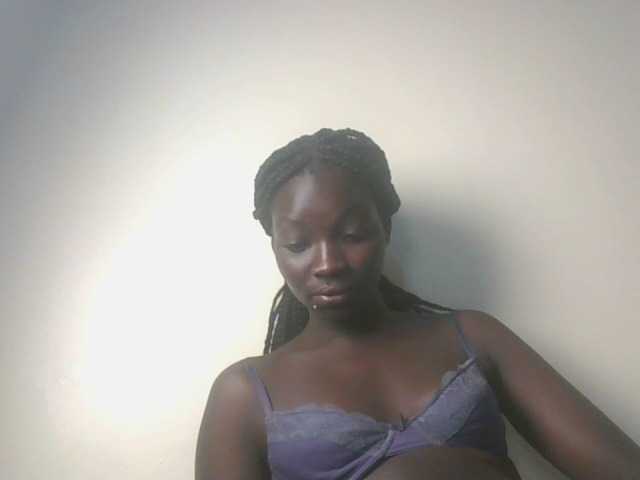 Ebonymaya25