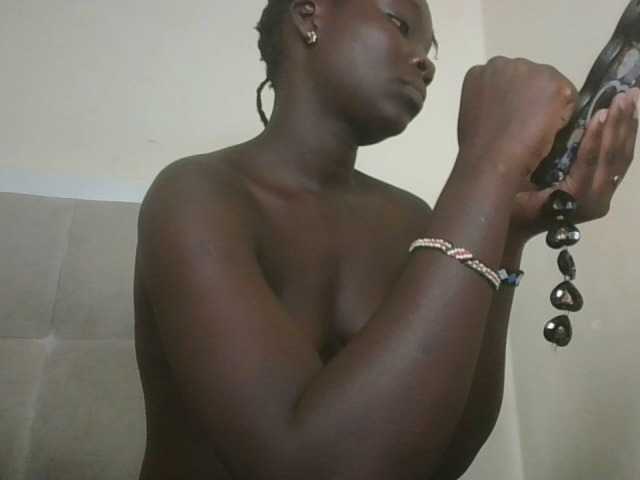 Ebonymaya25