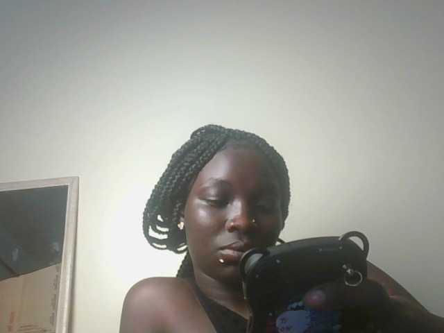 Ebonymaya25