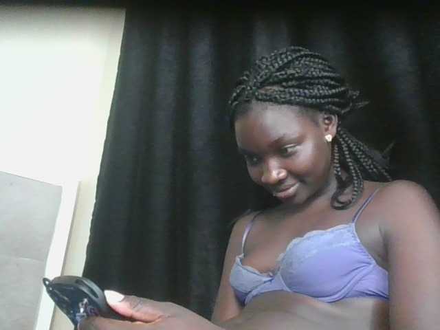 Ebonymaya25
