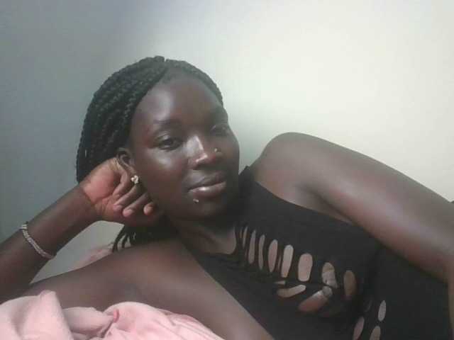 Ebonymaya25