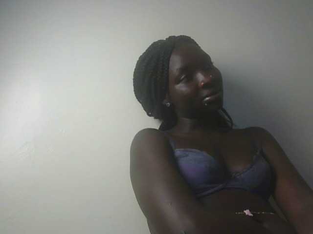 Ebonymaya25