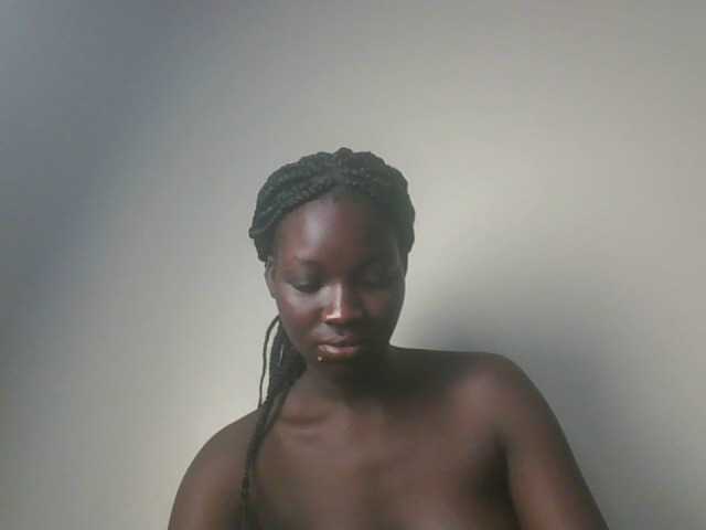 Ebonymaya25