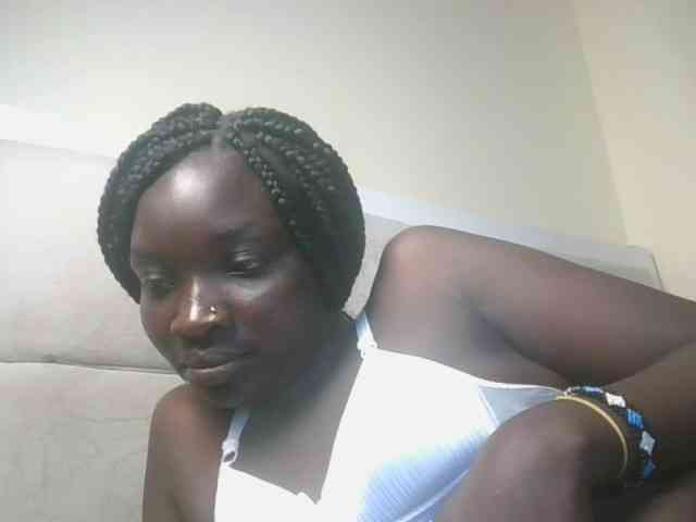 Ebonymaya25 webcam