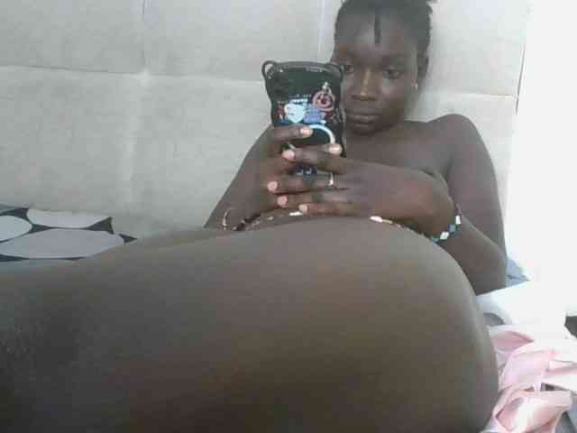 Ebonymaya25