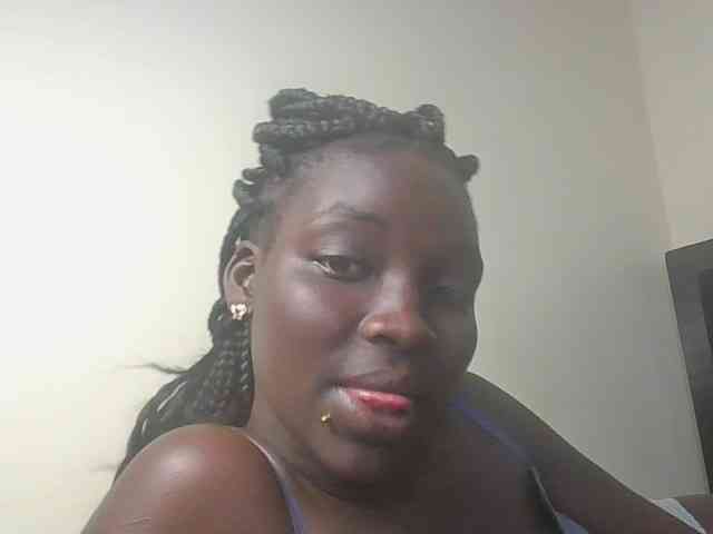 Ebonymaya25