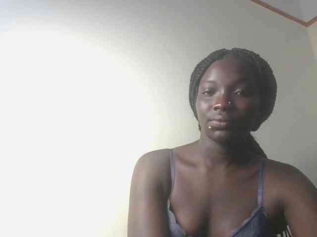 Ebonymaya25