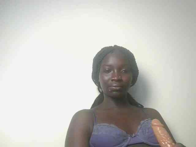 Ebonymaya25