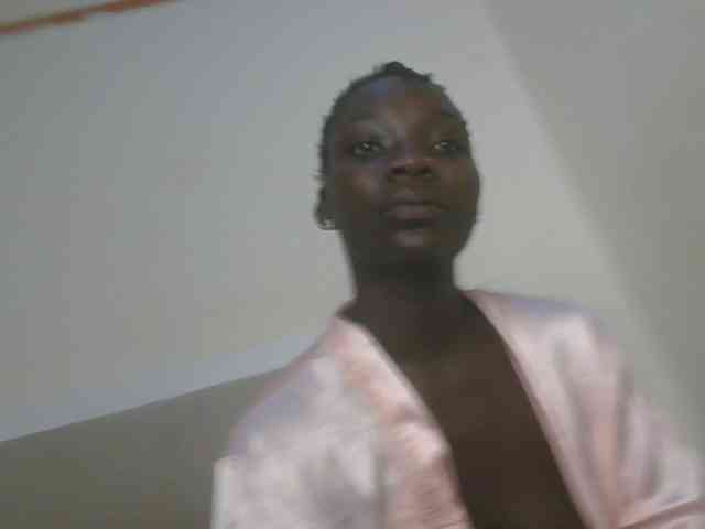 Ebonymaya25 webcam