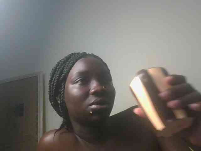 Ebonymaya25 webcam