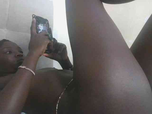 Ebonymaya25