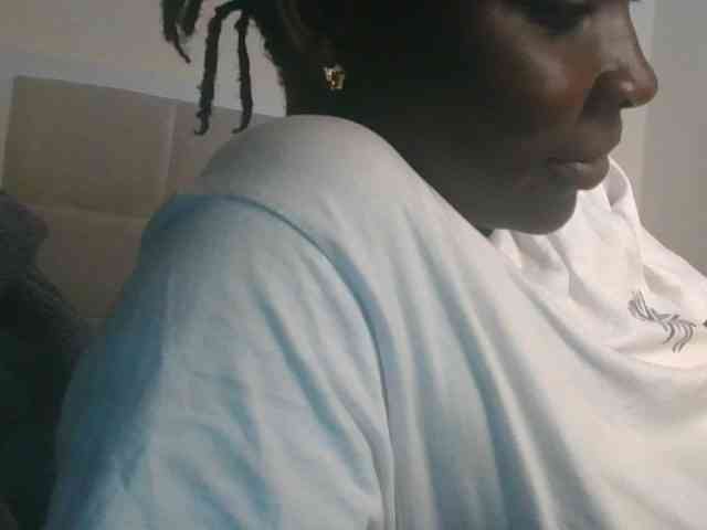 Ebonymaya25 webcam