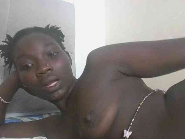 Ebonymaya25 webcam