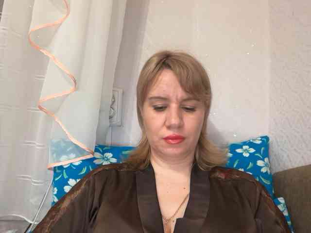 DiamondLust1 Live Webcam on BongaCams