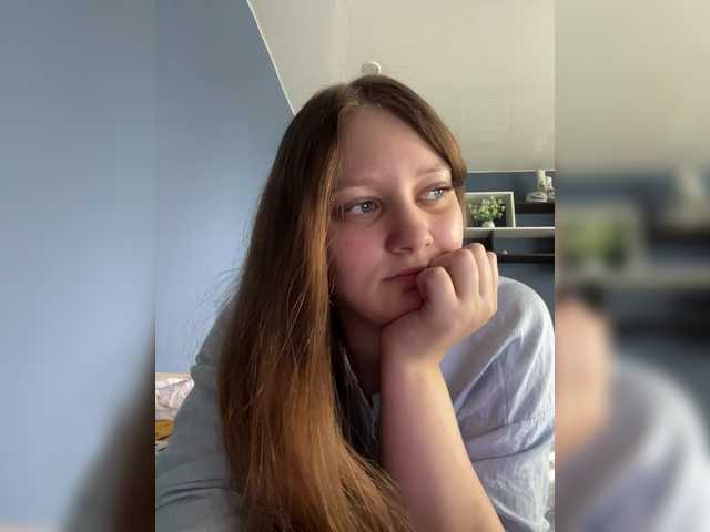 Eva1Cute live cam on BongaCams
