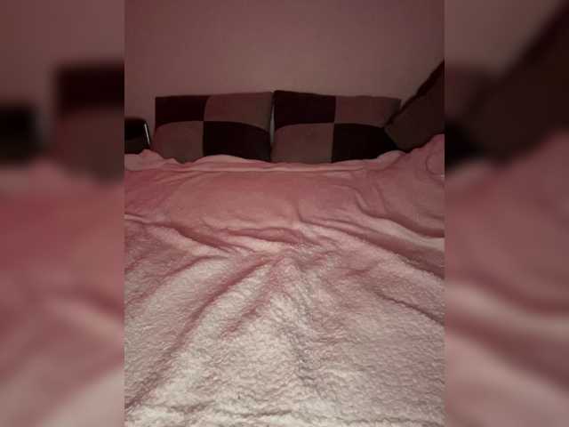 Eva1Cute live cam on BongaCams