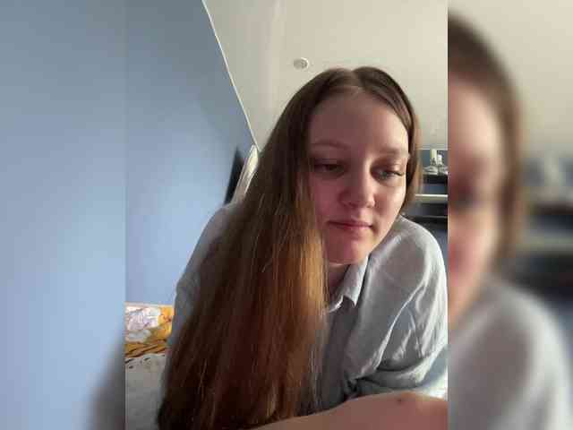 1Cutee webcam