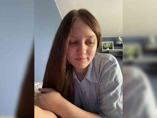 1Cutee webcam