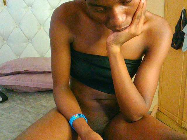 Hornygirl21 live cam on BongaCams