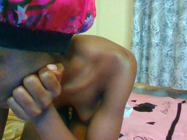 Hornygirl21 live cam on BongaCams